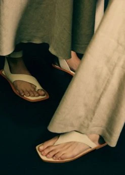 A.Emery Iris Sandal - Nougat