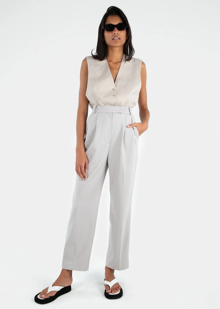 The Frankie Shop Bea Pleated Suit Pants - Grey