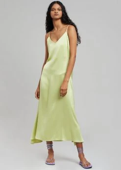 Plus Hong CLOTHING Cordelia Satin Dress - Lime