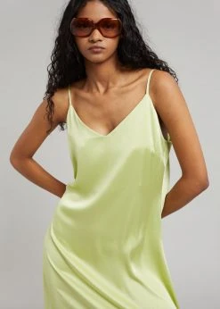 Plus Hong CLOTHING Cordelia Satin Dress - Lime
