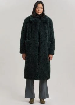 Art Is Over Dafna Sherpa Coat - Pine