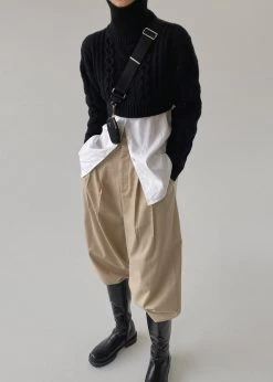 3.another Esme Cropped Sweater - Black CLOTHING