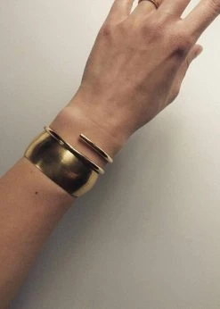 ACCESSORIES Fay Andrada Lasso Cuff - Brass