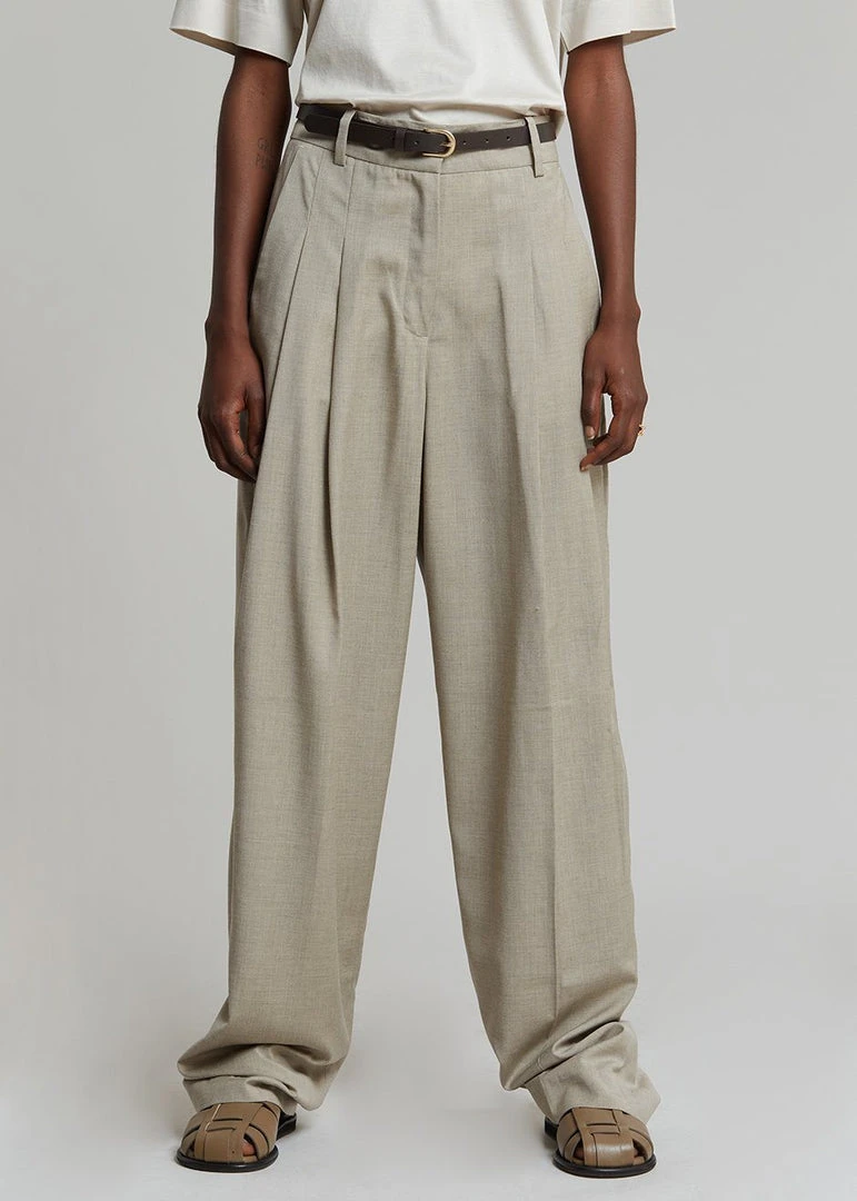 The Frankie Shop CLOTHING Gelso Pleated Trousers - Light Taupe Melange