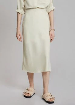 The Frankie Shop CLOTHING Gio Silky Midi Skirt - Custard