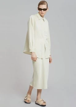 The Frankie Shop CLOTHING Gio Silky Shirt - Custard