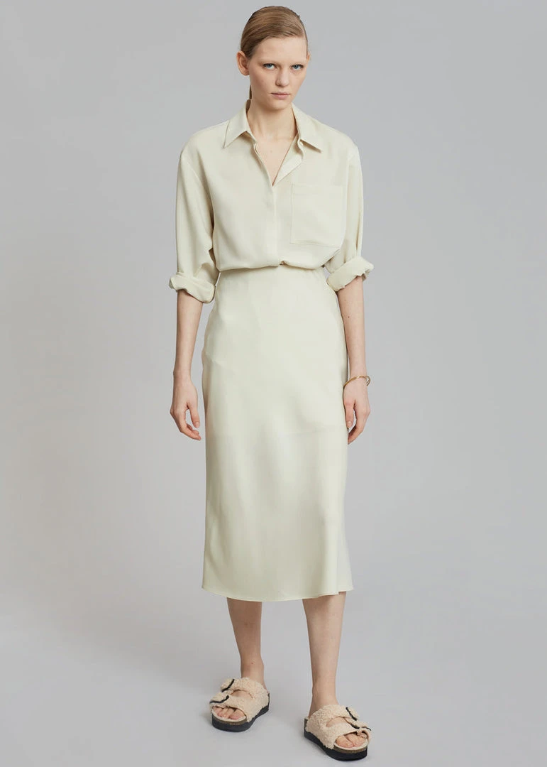 The Frankie Shop CLOTHING Gio Silky Shirt - Custard