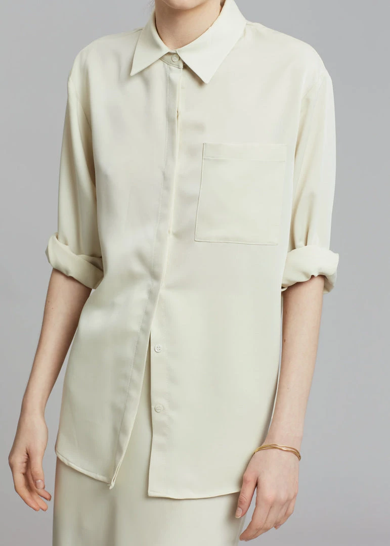 The Frankie Shop CLOTHING Gio Silky Shirt - Custard