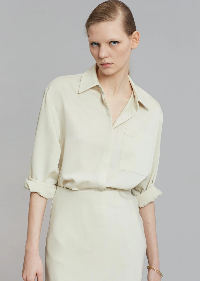 The Frankie Shop CLOTHING Gio Silky Shirt - Custard