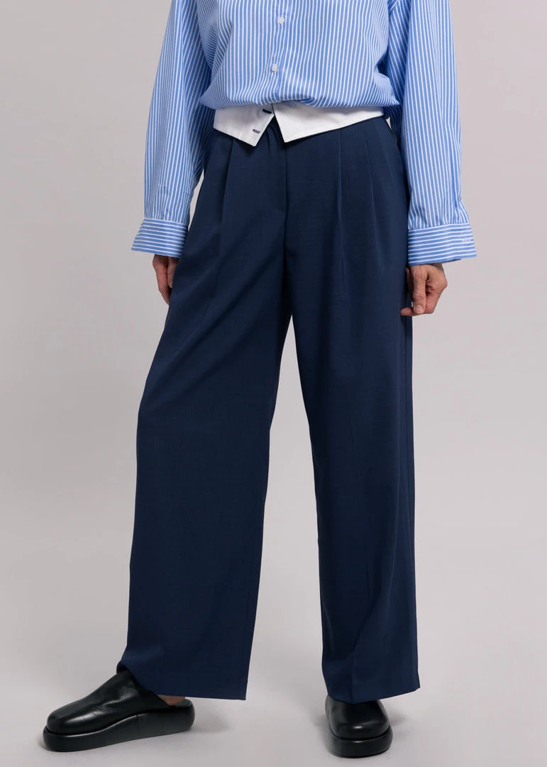 Beside You Holi Pants - Navy