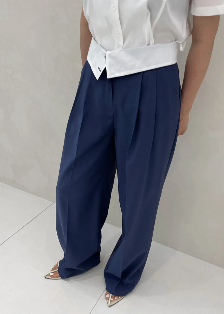 Beside You Holi Pants - Navy