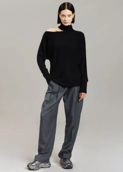 Auver_Fit Lana Cut-Out Turtleneck - Black CLOTHING