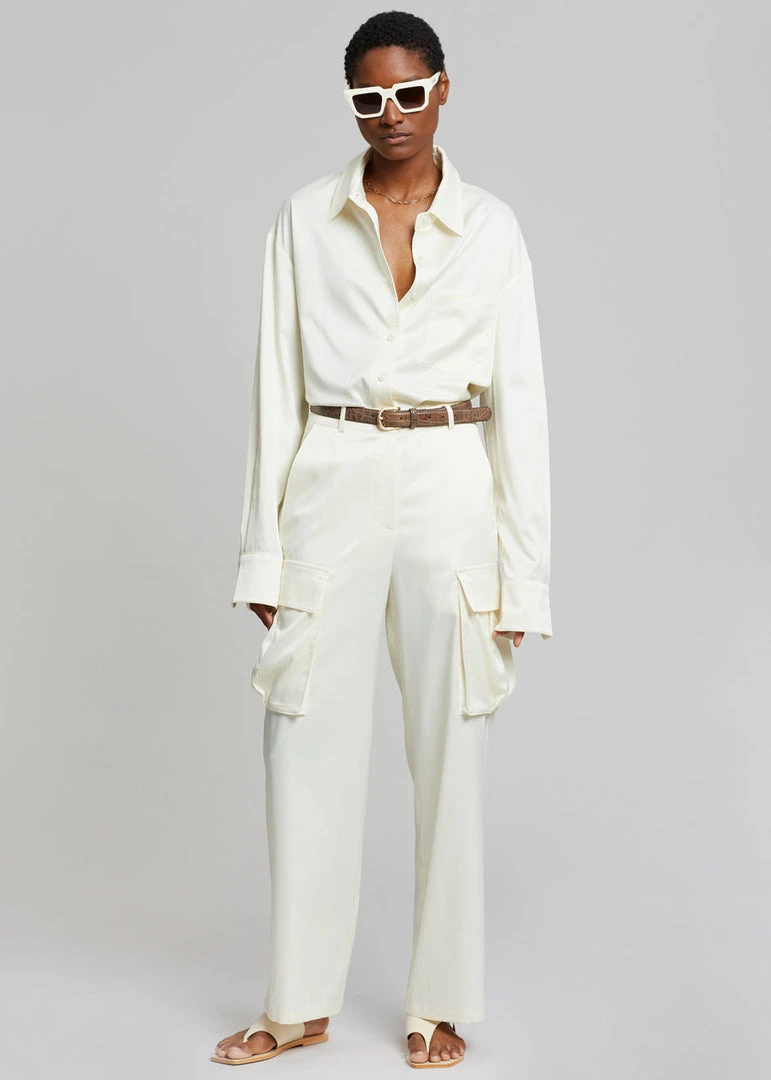 The Frankie Shop CLOTHING Lauren Silky Shirt - Cream