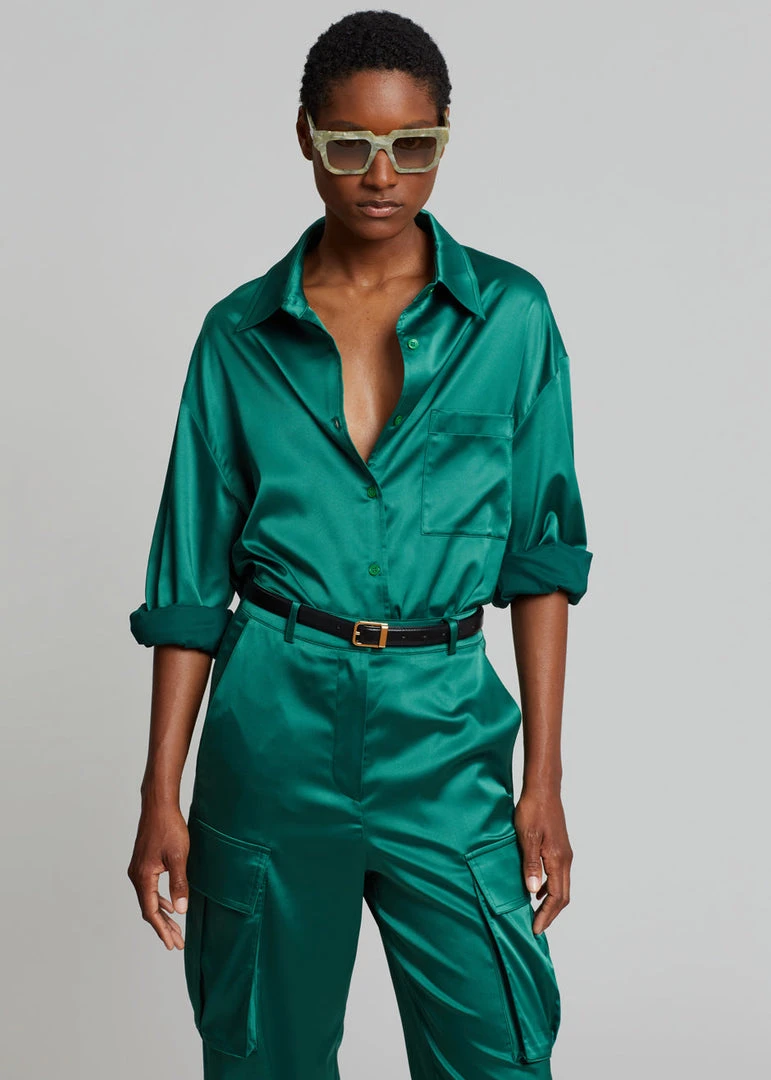 The Frankie Shop CLOTHING Lauren Silky Shirt - Green