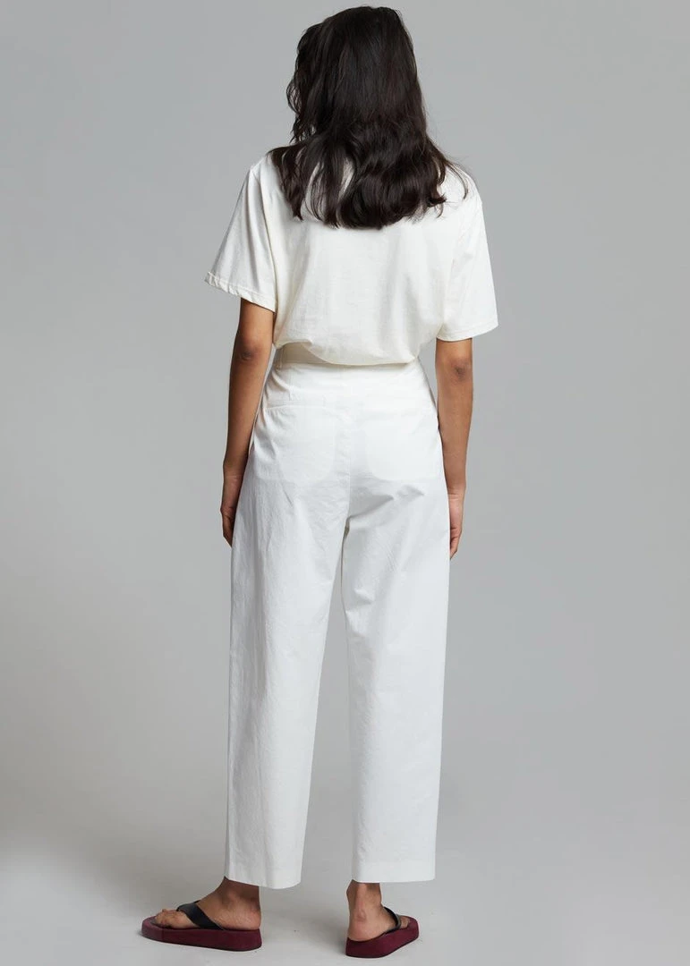 The Frankie Shop Lilou Simple Tee - Beige