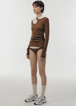 Low Classic Curve Hole T-Shirt - Brown