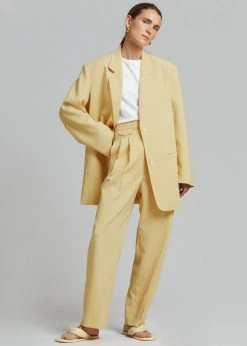 The Frankie Shop Pernille Boy Blazer - Banana CLOTHING