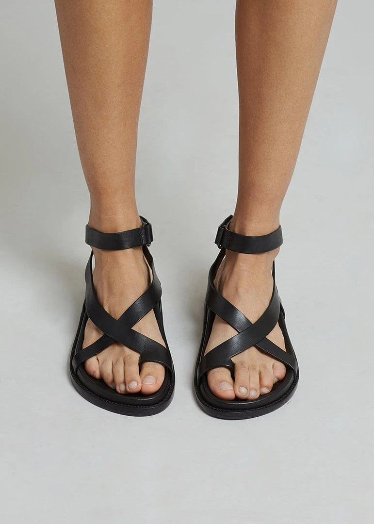 Porte & Paire X TFS Cross Sandal - Black SHOES