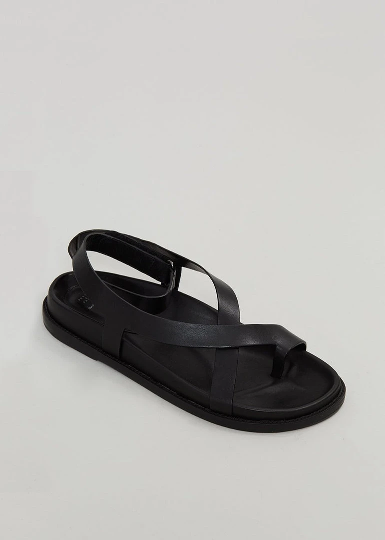 Porte & Paire X TFS Cross Sandal - Black SHOES