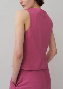 Rika Studios Fay Vest - Dusty Strawberry