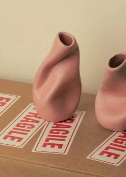 Completedworks Seam Vessel - Blush LIFESTYLE