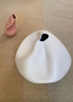 Completedworks Seam Vessel - Blush LIFESTYLE