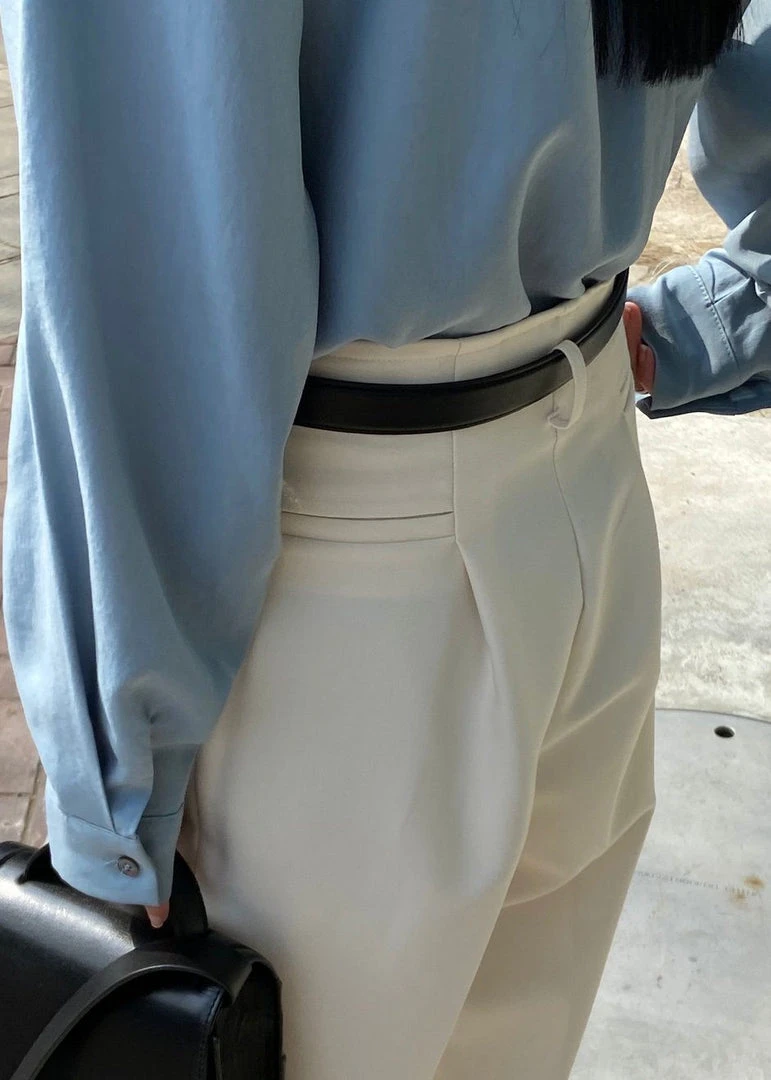 The Frankie Shop CLOTHING Svea Tapered Trousers - Vanilla