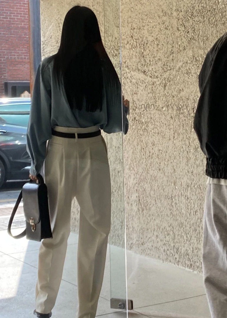 The Frankie Shop CLOTHING Svea Tapered Trousers - Vanilla