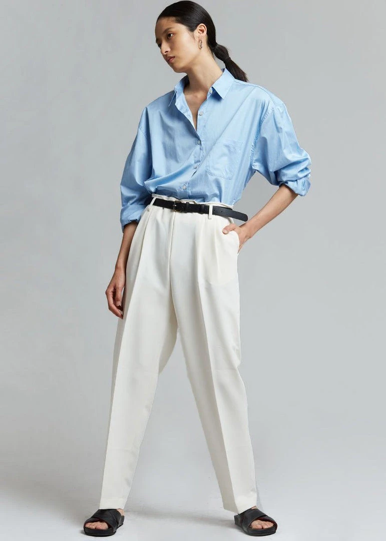 The Frankie Shop CLOTHING Svea Tapered Trousers - Vanilla
