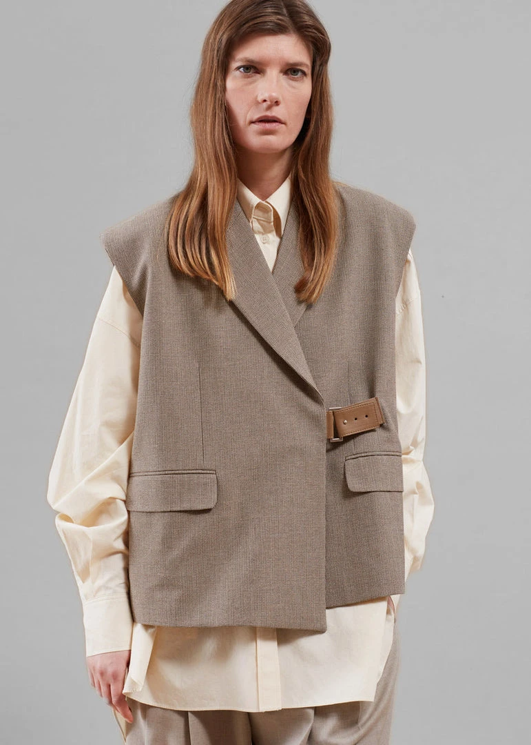The Frankie Shop CLOTHING Tapiro Belted Vest - Beige Melange
