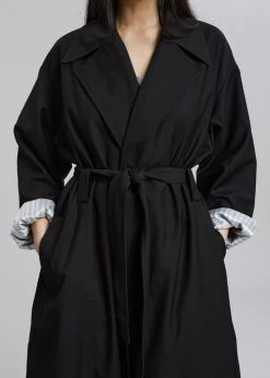 Plus Hong CLOTHING Tubi Trench Coat - Black