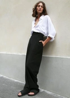 The Frankie Shop Hanna Silky Oversized Blouse - White CLOTHING